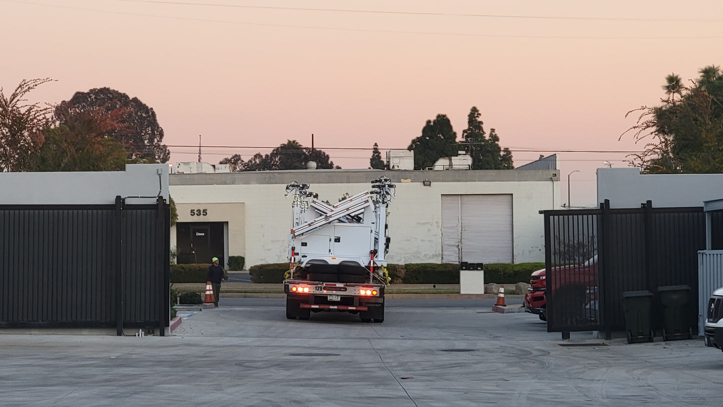 SMART SOLAR MOBILE POWER UNITS