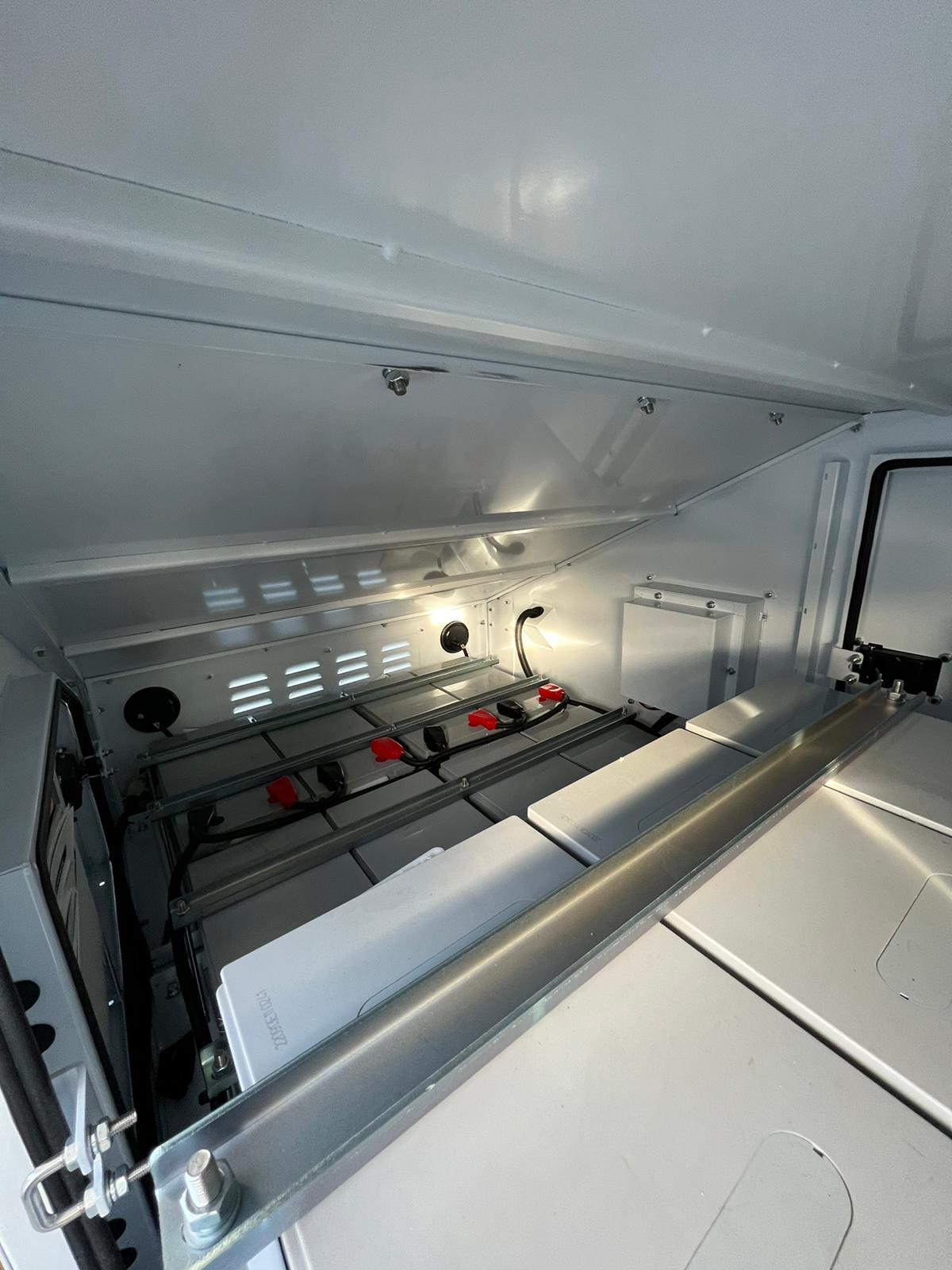 SMART SOLAR MOBILE POWER UNITS